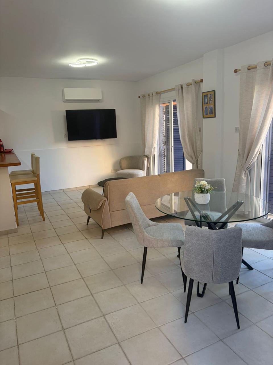 House in Chlorakas - Image 2